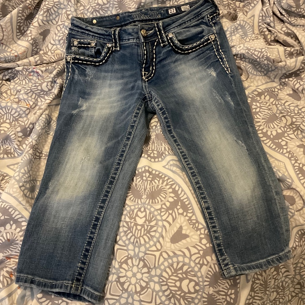 Miss Me Women’s Cropped Capris Size 27